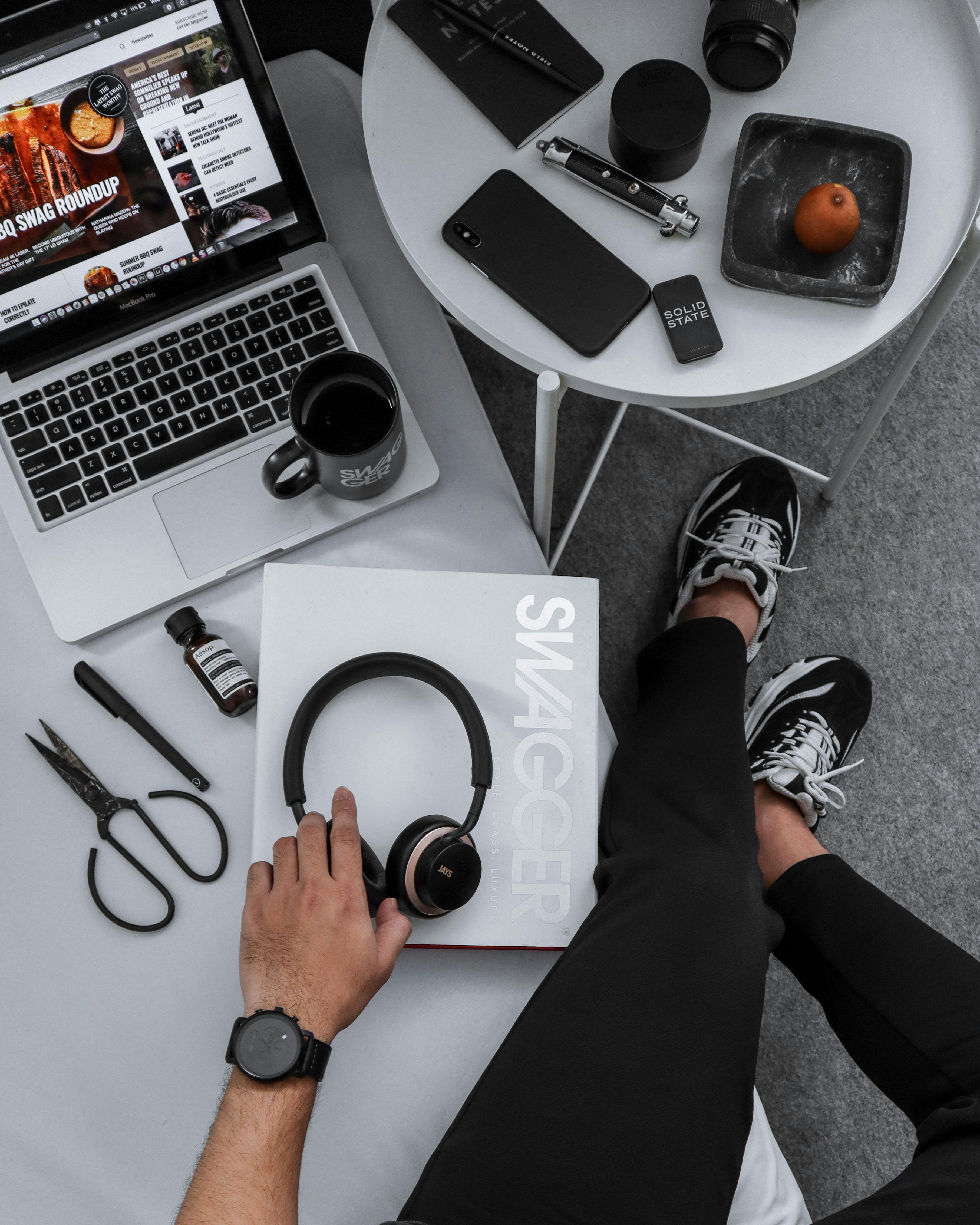Revolutionizing the Future Top 10 Tech Gadgets in 2024